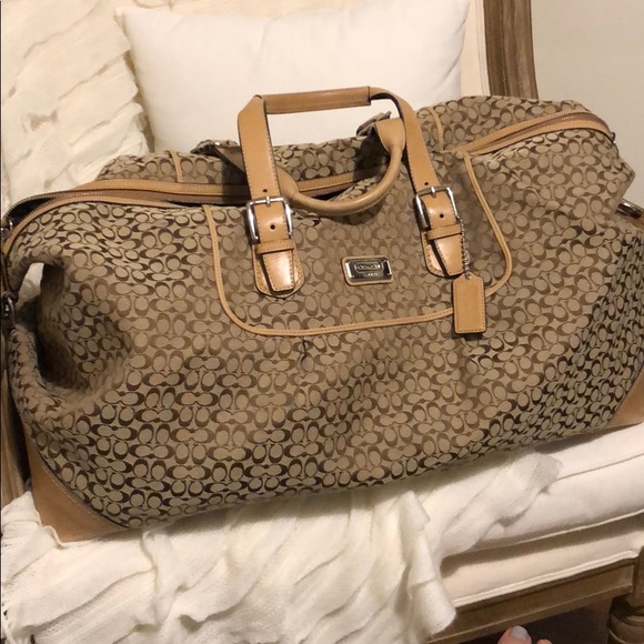 coach large duffle